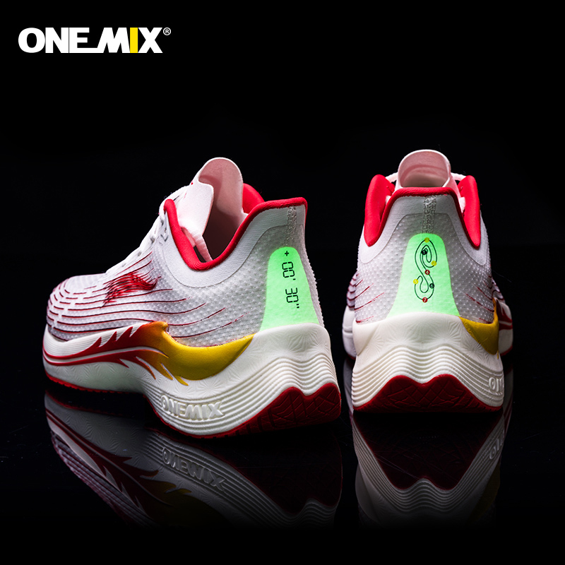 ONEMIX hardloopschoenen voor h - Reflective Night Running Shoes recensie en prijs