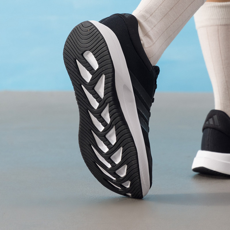 Nieuwe Adidas JQ6404 Dames Ade - Shock Absorbing Gym Trainers recensie en prijs