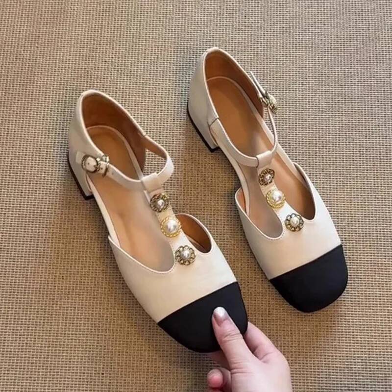 Vrouwen Vierkante Neus Hakken  - Sandals recensie en prijs